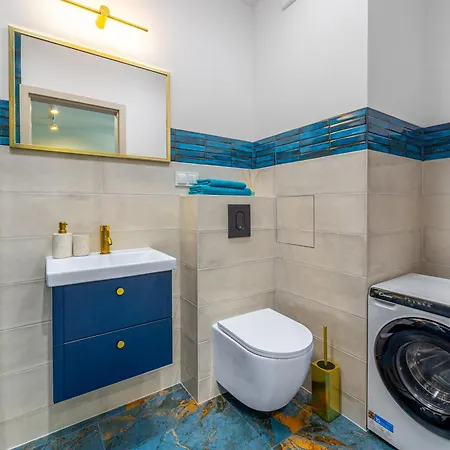 Bakista 格丁尼亚